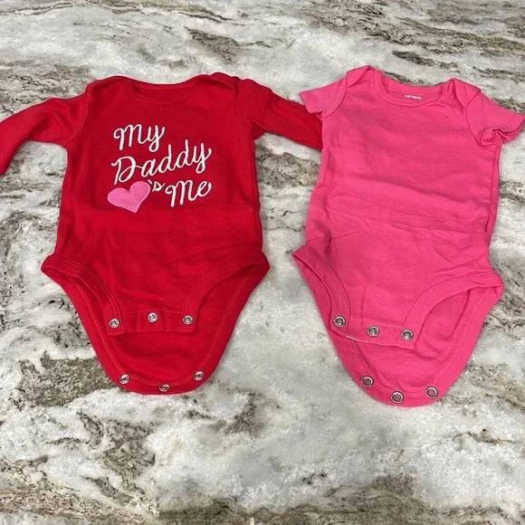 Group of baby girls, size 3 months clothes. All in great condition! - Picture 3 of 4